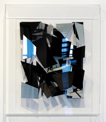 Christian Megert - Schweben Objekt schwarz