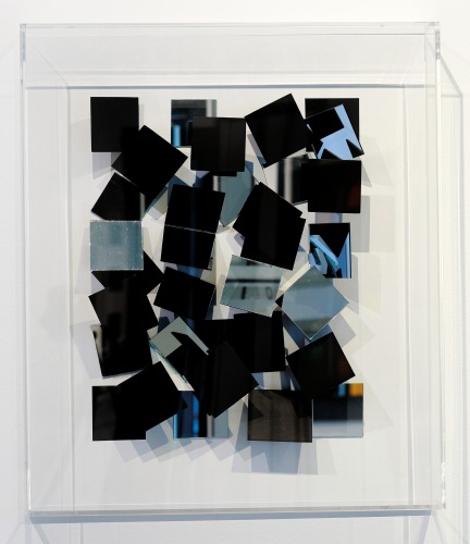 Christian Megert - Scherben Objekt schwarz