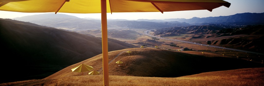 Christo & Jeanne-Claude - The Umbrellas Yellow UB-K
