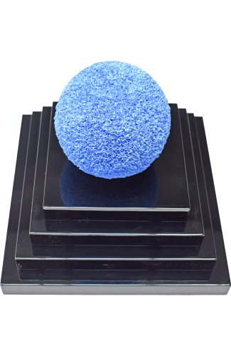 Lore Bert - Pyramide blau