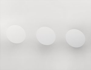Turi Simeti - 3 ovali bianchi